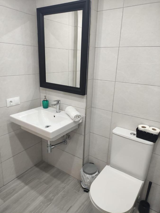 Apartamento La Victoria Málaga Exteriör bild