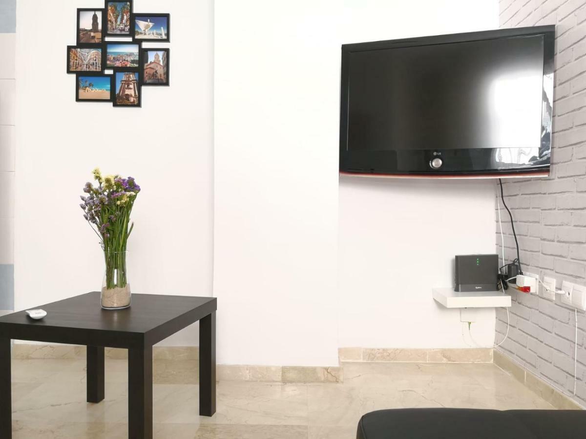 Apartamento La Victoria Málaga Exteriör bild