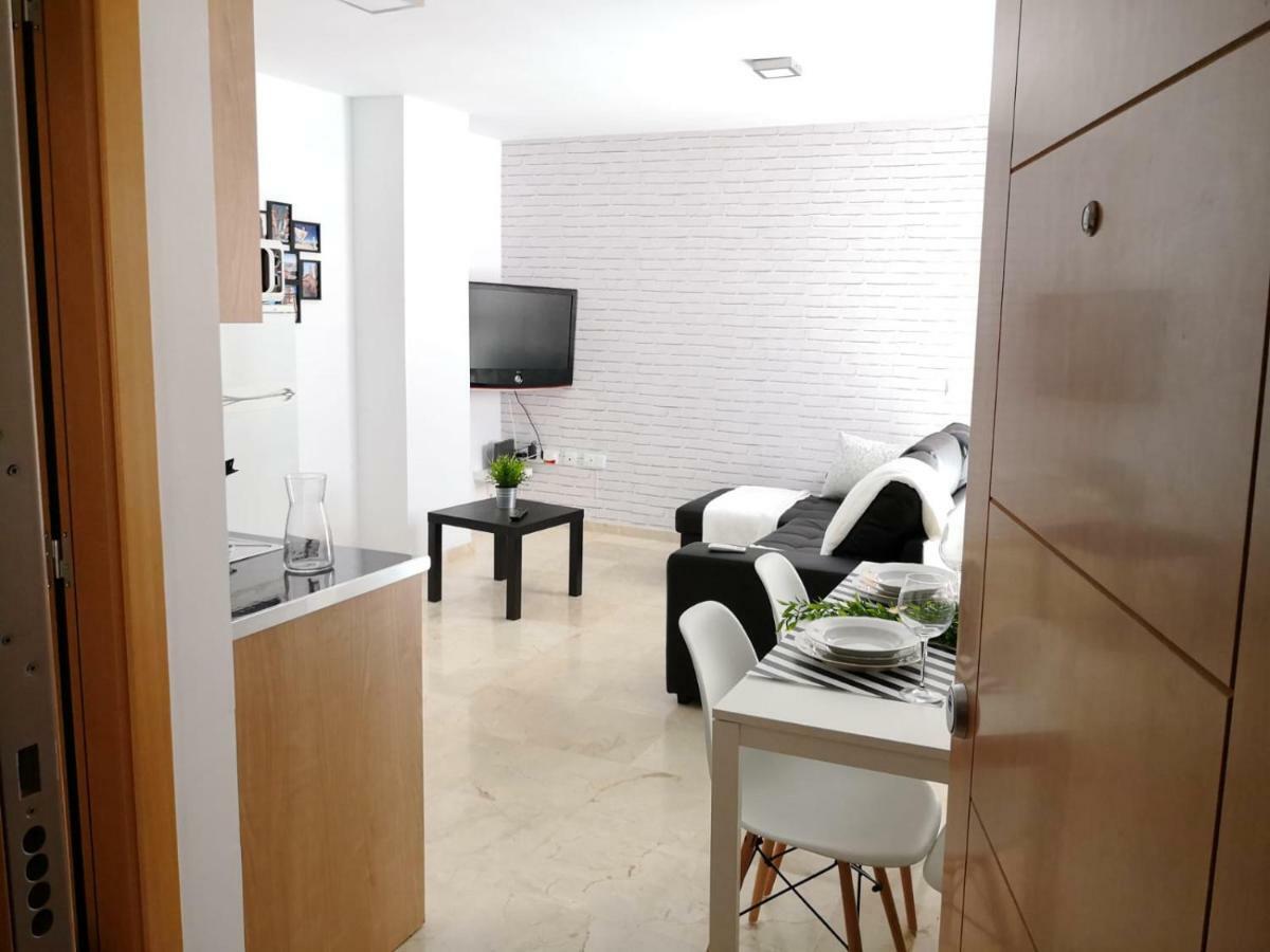 Apartamento La Victoria Málaga Exteriör bild