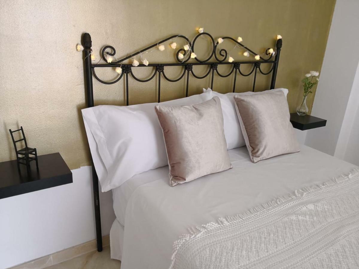 Apartamento La Victoria Málaga Exteriör bild