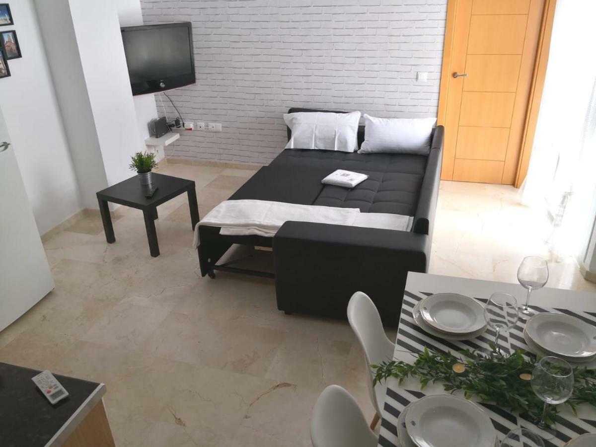 Apartamento La Victoria Málaga Exteriör bild